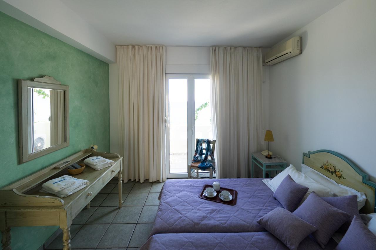 Giosonas Iason Hotel Apartments מראה חיצוני תמונה